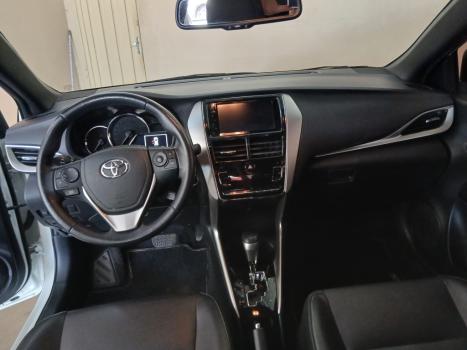 TOYOTA Yaris Hatch 1.5 16V 4P FLEX XLS CONNECT MULTIDRIVE AUTOM�TICO CVT, Foto 6