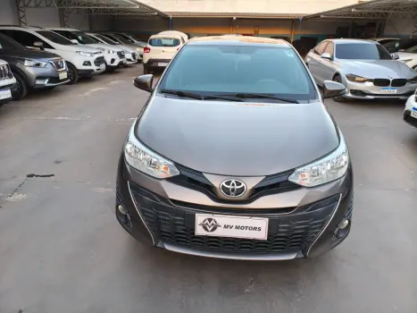 TOYOTA Yaris Hatch 1.3 16V 4P FLEX XL PLUS TECH MULTIDRIVE AUTOM�TICO CVT, Foto 2