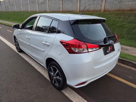 TOYOTA Yaris Hatch 1.5 16V 4P FLEX XS CONNECT MULTIDRIVE AUTOM�TICO CVT, Foto 6