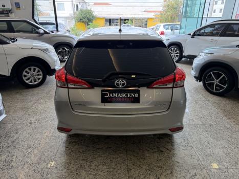 TOYOTA Yaris Hatch 1.5 16V 4P FLEX XS MULTIDRIVE AUTOM�TICO CVT, Foto 4