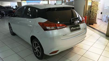 TOYOTA Yaris Hatch 1.5 16V 4P FLEX XS MULTIDRIVE AUTOM�TICO CVT, Foto 6
