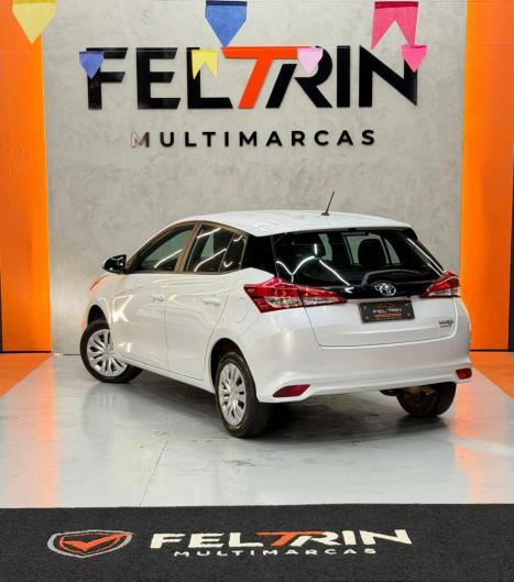 TOYOTA Yaris Hatch 1.5 16V 4P FLEX XL MULTIDRIVE AUTOM�TICO CVT, Foto 6