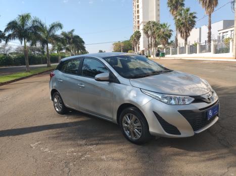 TOYOTA Yaris Hatch 1.5 16V 4P FLEX XL PLUS CONNECT MULTIDRIVE AUTOMÁTICO CVT, Foto 7