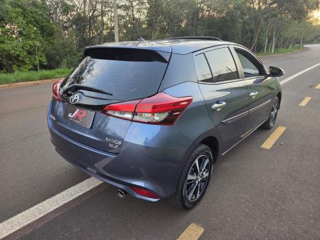 TOYOTA Yaris Hatch 1.5 16V 4P FLEX XLS CONNECT MULTIDRIVE AUTOMÁTICO CVT, Foto 5
