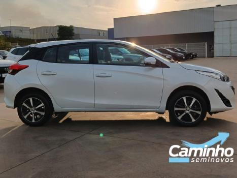 TOYOTA Yaris Hatch 1.5 16V 4P FLEX XLS CONNECT MULTIDRIVE AUTOMÁTICO CVT, Foto 4