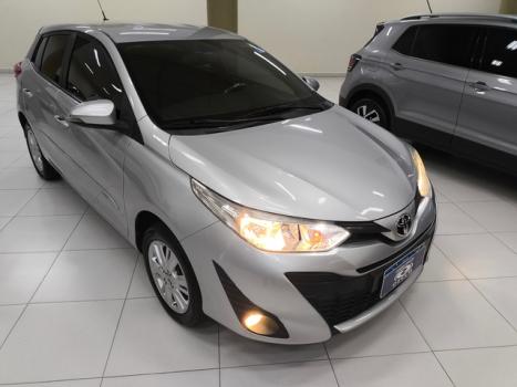 TOYOTA Yaris Hatch 1.3 16V 4P FLEX XL PLUS TECH MULTIDRIVE AUTOMÁTICO CVT, Foto 2
