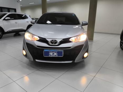 TOYOTA Yaris Hatch 1.3 16V 4P FLEX XL PLUS TECH MULTIDRIVE AUTOMÁTICO CVT, Foto 3