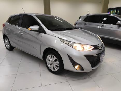 TOYOTA Yaris Hatch 1.3 16V 4P FLEX XL PLUS TECH MULTIDRIVE AUTOMÁTICO CVT, Foto 6