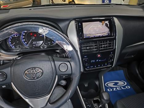TOYOTA Yaris Hatch 1.3 16V 4P FLEX XL PLUS TECH MULTIDRIVE AUTOMÁTICO CVT, Foto 23