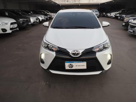 TOYOTA Yaris Sedan 1.5 16V 4P FLEX XS MULTIDRIVE AUTOMTICO CVT, Foto 2