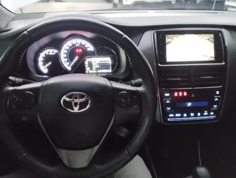 TOYOTA Yaris Sedan 1.5 16V 4P FLEX XS MULTIDRIVE AUTOMTICO CVT, Foto 11