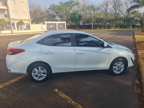 TOYOTA Yaris Sedan 1.5 16V 4P FLEX XL MULTIDRIVE AUTOMTICO CVT, Foto 3