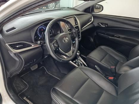 TOYOTA Yaris Sedan 1.5 16V 4P FLEX XLS CONNECT MULTIDRIVE AUTOMTICO CVT, Foto 7