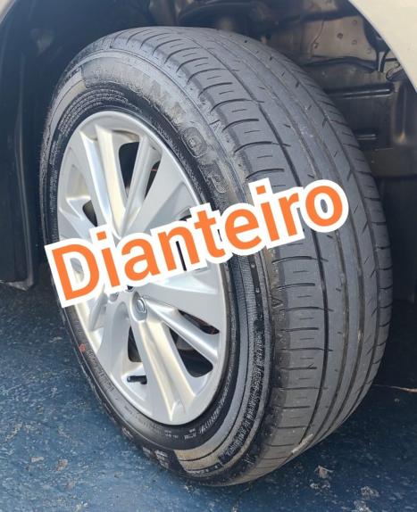 TOYOTA Yaris Sedan 1.5 16V 4P FLEX XL MULTIDRIVE AUTOMTICO CVT, Foto 9