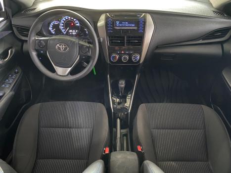 TOYOTA Yaris Sedan 1.5 16V 4P FLEX XL MULTIDRIVE AUTOMTICO CVT, Foto 10