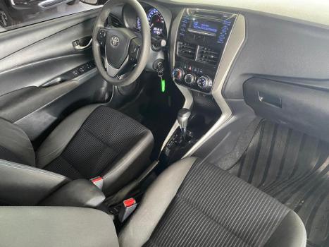 TOYOTA Yaris Sedan 1.5 16V 4P FLEX XL MULTIDRIVE AUTOMTICO CVT, Foto 15