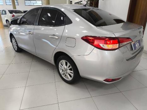 TOYOTA Yaris Sedan 1.5 16V 4P FLEX XL MULTIDRIVE AUTOMTICO CVT, Foto 2