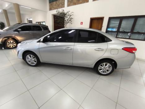 TOYOTA Yaris Sedan 1.5 16V 4P FLEX XL MULTIDRIVE AUTOMTICO CVT, Foto 3