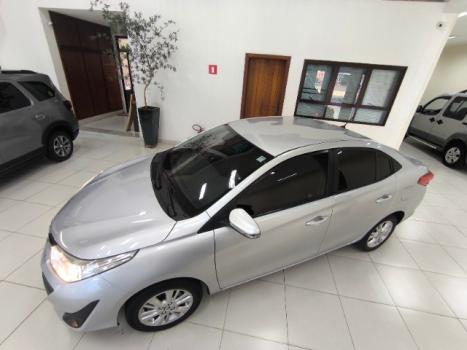 TOYOTA Yaris Sedan 1.5 16V 4P FLEX XL MULTIDRIVE AUTOMTICO CVT, Foto 14