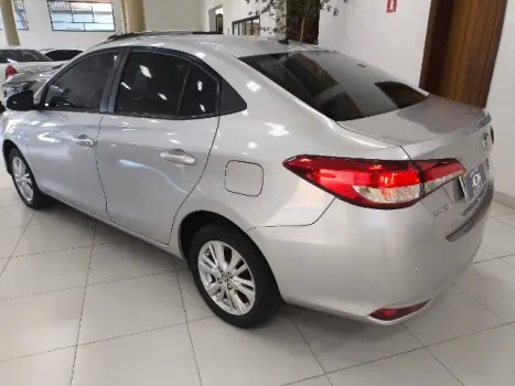 TOYOTA Yaris Sedan 1.5 16V 4P FLEX XL MULTIDRIVE AUTOMTICO CVT, Foto 31