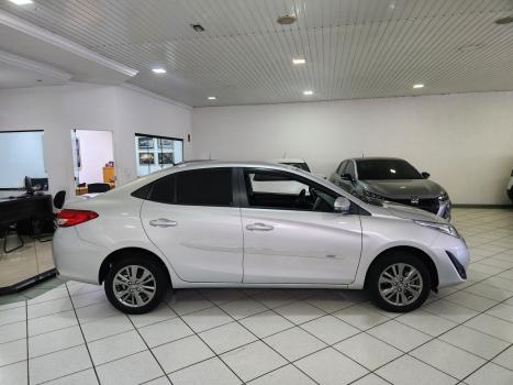 TOYOTA Yaris Sedan 1.5 16V 4P FLEX PLUS MULTIDRIVE AUTOM�TICO CVT, Foto 12