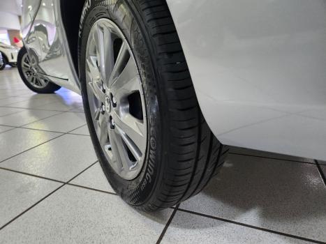 TOYOTA Yaris Sedan 1.5 16V 4P FLEX PLUS MULTIDRIVE AUTOM�TICO CVT, Foto 15