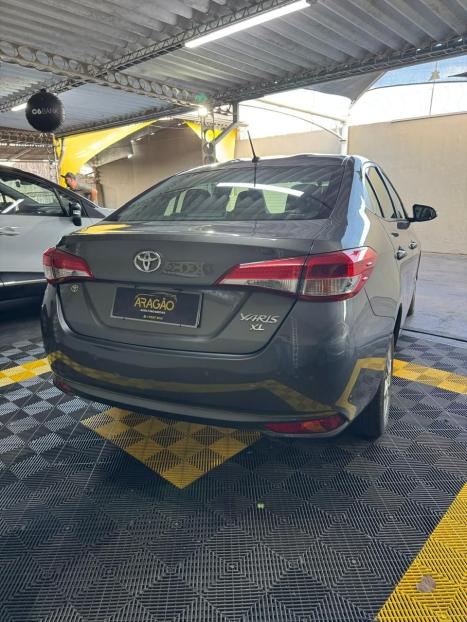 TOYOTA Yaris Sedan 1.5 16V 4P FLEX PLUS MULTIDRIVE AUTOM�TICO CVT, Foto 6