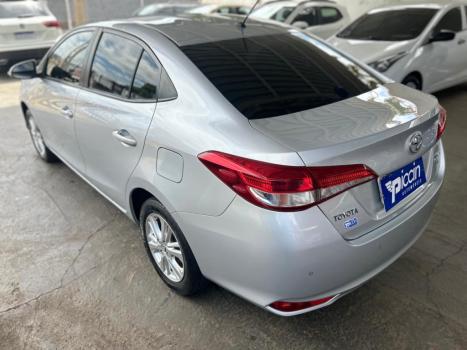 TOYOTA Yaris Sedan 1.5 16V 4P FLEX XL MULTIDRIVE AUTOM�TICO CVT, Foto 2