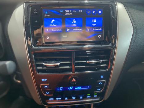 TOYOTA Yaris Sedan 1.5 16V 4P FLEX XS CONNECT MULTIDRIVE AUTOM�TICO CVT, Foto 15