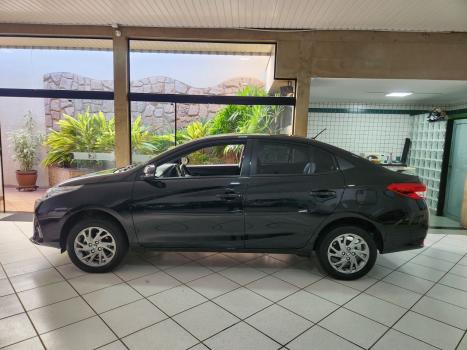 TOYOTA Yaris Sedan 1.5 16V 4P FLEX XS MULTIDRIVE AUTOM�TICO CVT, Foto 4