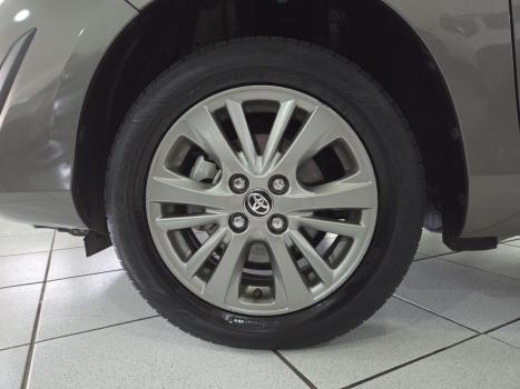 TOYOTA Yaris Sedan 1.5 16V 4P FLEX XL PLUS CONNECT MULTIDRIVE AUTOM�TICO CVT, Foto 12