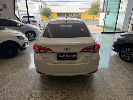 TOYOTA Yaris Sedan 1.5 16V 4P FLEX XS CONNECT MULTIDRIVE AUTOM�TICO CVT, Foto 4