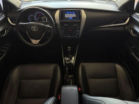 TOYOTA Yaris Sedan 1.5 16V 4P FLEX XS CONNECT MULTIDRIVE AUTOM�TICO CVT, Foto 7