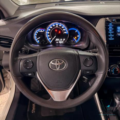 TOYOTA Yaris Sedan 1.5 16V 4P FLEX XL LIVE MULTIDRIVE AUTOM�TICO CVT, Foto 9