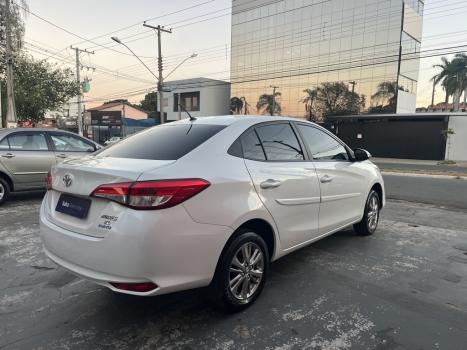 TOYOTA Yaris Sedan 1.5 16V 4P FLEX XL PLUS TECH MULTIDRIVE AUTOM�TICO CVT, Foto 4