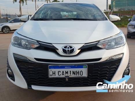 TOYOTA Yaris Sedan 1.5 16V 4P FLEX XLS CONNECT MULTIDRIVE AUTOMÁTICO CVT, Foto 2