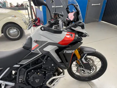 TRIUMPH Tiger 900 RALLY PR�, Foto 3