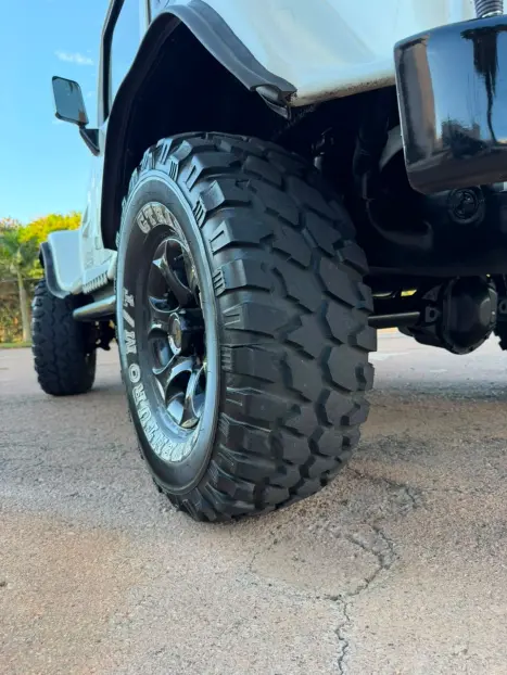 TROLLER T4 2.8 MWM TURBO DIESEL CAPOTA RIGIDA, Foto 19
