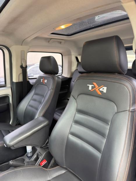 TROLLER TX 4 3.2 20V TGV 4x4 TURBO INTERCOOLER AUTOMÁTICO, Foto 10