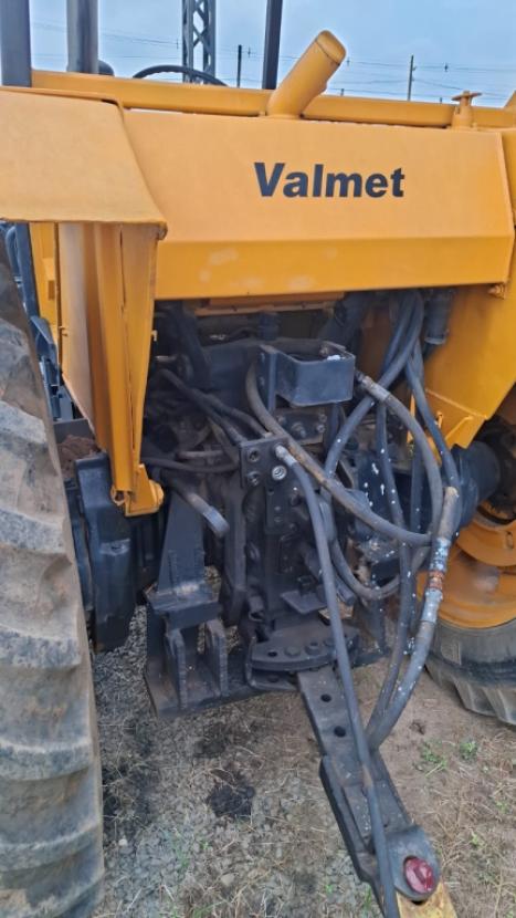 VALMET 128 4X4, Foto 3