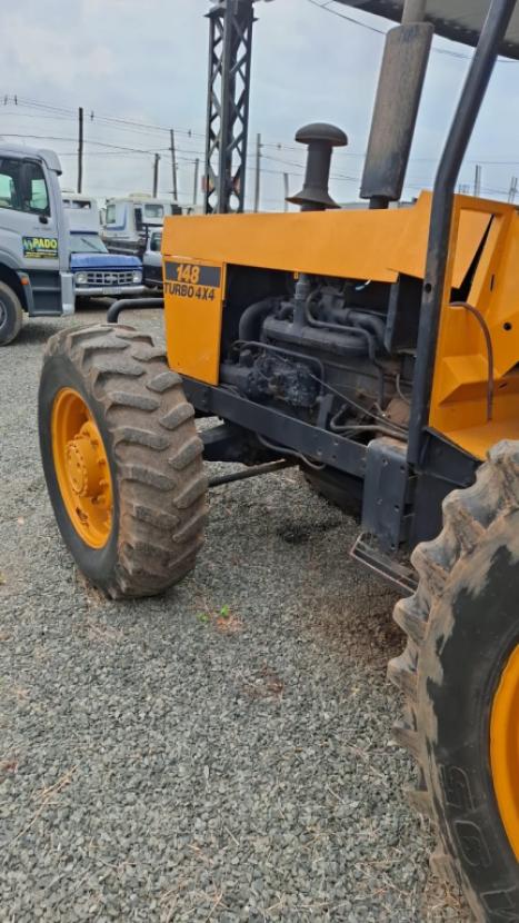 VALMET 128 4X4, Foto 4