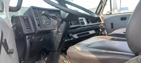 VOLKSWAGEN 16-200 , Foto 4