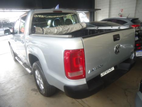 VOLKSWAGEN Amarok 2.0 16V 4X4 CABINE DUPLA  HIGHLINE TURBO INTERCOOLER, Foto 5 VOLKSWAGEN Amarok 2.0 16V 4X4 CABINE DUPLA  HIGHLINE TURBO INTERCOOLER, Foto 5