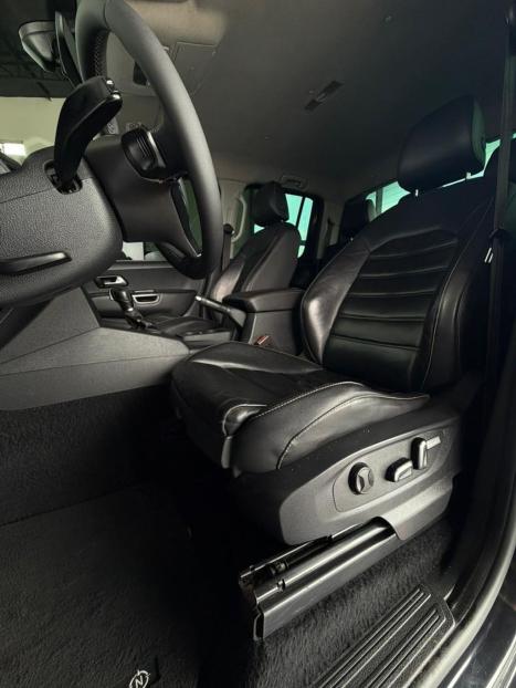 VOLKSWAGEN Amarok 2.0 16V 4X4 CABINE DUPLA HIGHLINE EXTREME TURBO INTERCOOLER AUTOM�TICO, Foto 9