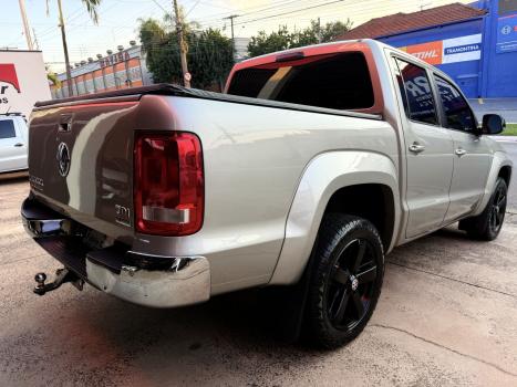 VOLKSWAGEN Amarok 2.0 16V 4X4 CABINE DUPLA HIGHLINE TURBO INTERCOOLER AUTOM�TICO, Foto 4