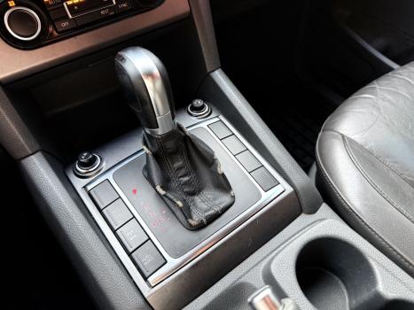 VOLKSWAGEN Amarok 2.0 16V 4X4 CABINE DUPLA HIGHLINE TURBO INTERCOOLER AUTOM�TICO, Foto 10
