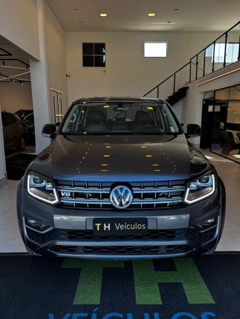 VOLKSWAGEN Amarok 3.0 V6 CABINE DUPLA HIGHLINE 4X4 TURBO INTERCOOLER AUTOMTICO, Foto 1