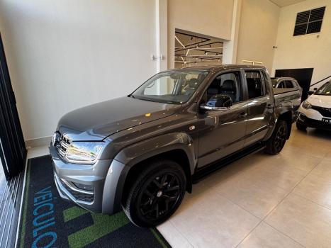 VOLKSWAGEN Amarok 3.0 V6 CABINE DUPLA HIGHLINE 4X4 TURBO INTERCOOLER AUTOMTICO, Foto 3