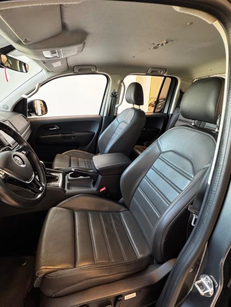 VOLKSWAGEN Amarok 3.0 V6 CABINE DUPLA HIGHLINE 4X4 TURBO INTERCOOLER AUTOMTICO, Foto 4