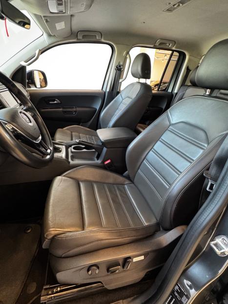 VOLKSWAGEN Amarok 3.0 V6 CABINE DUPLA HIGHLINE 4X4 TURBO INTERCOOLER AUTOMTICO, Foto 5